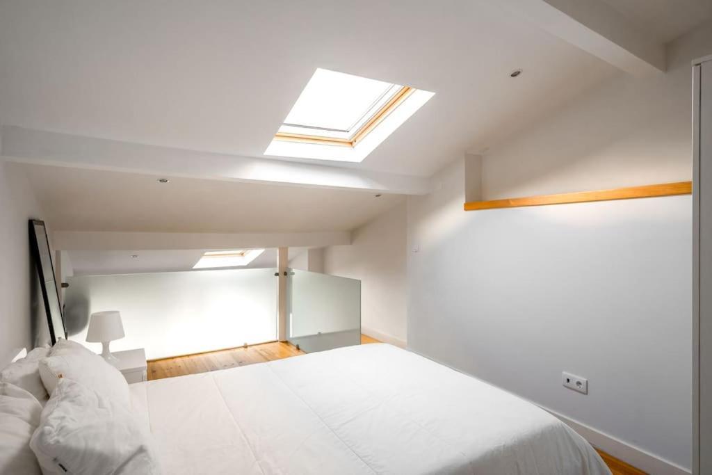 Charming With Ac And Loft On Ground Floor Apartment